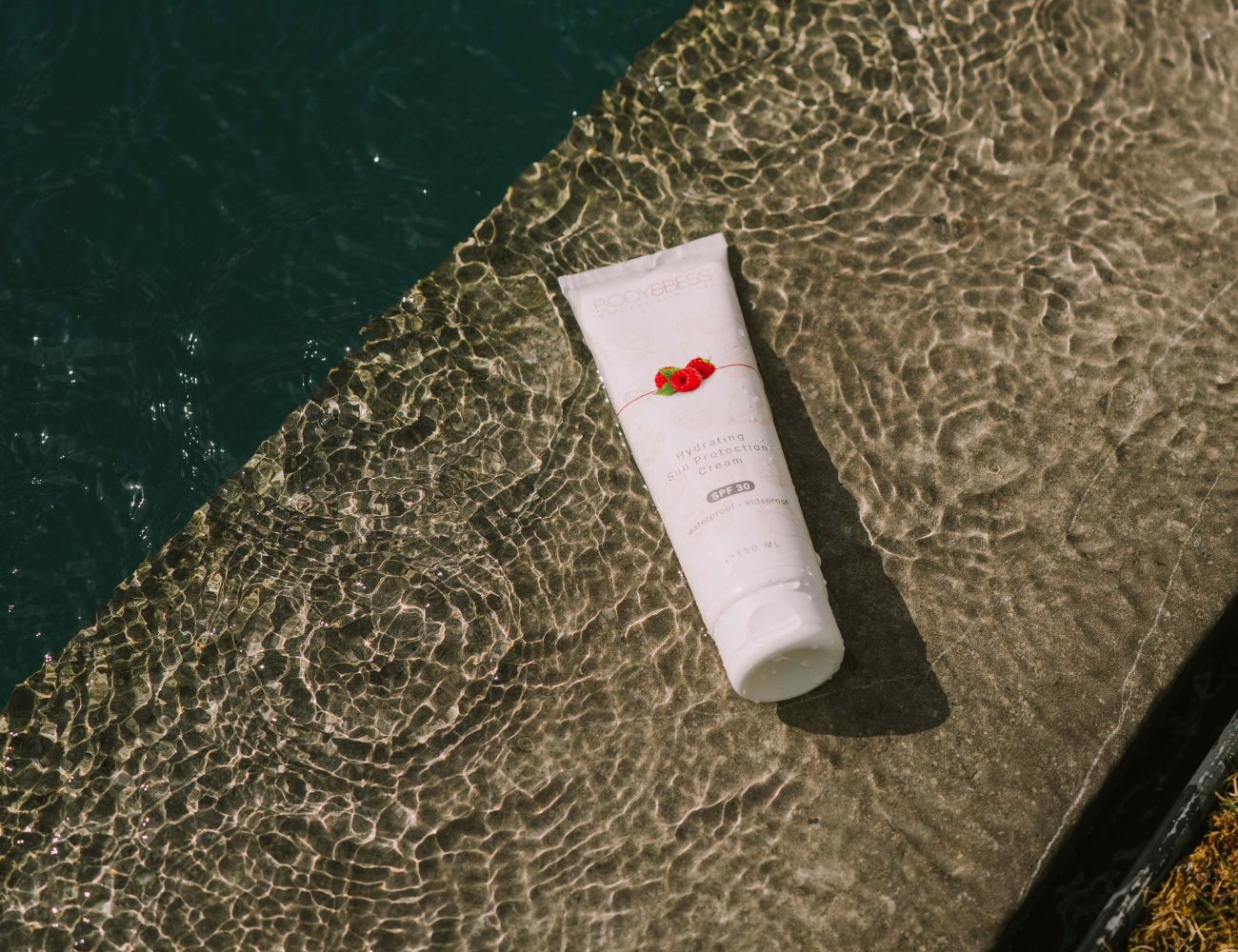 Hydrating Sun Protection Cream 2